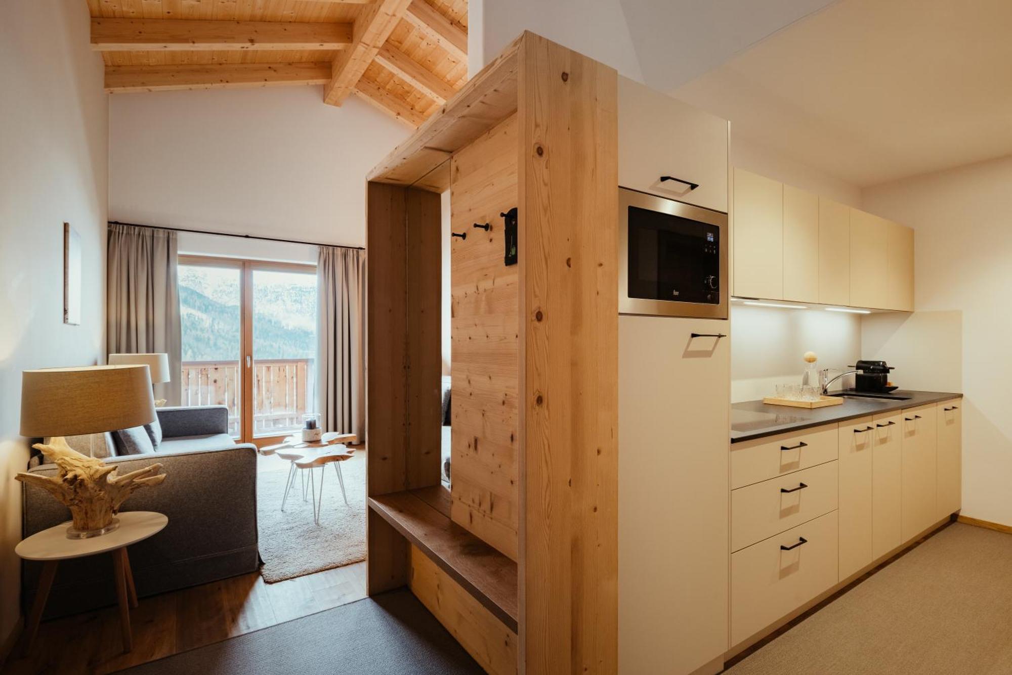 Villa Flora Mountain Lodges Сан-Кассіано Екстер'єр фото